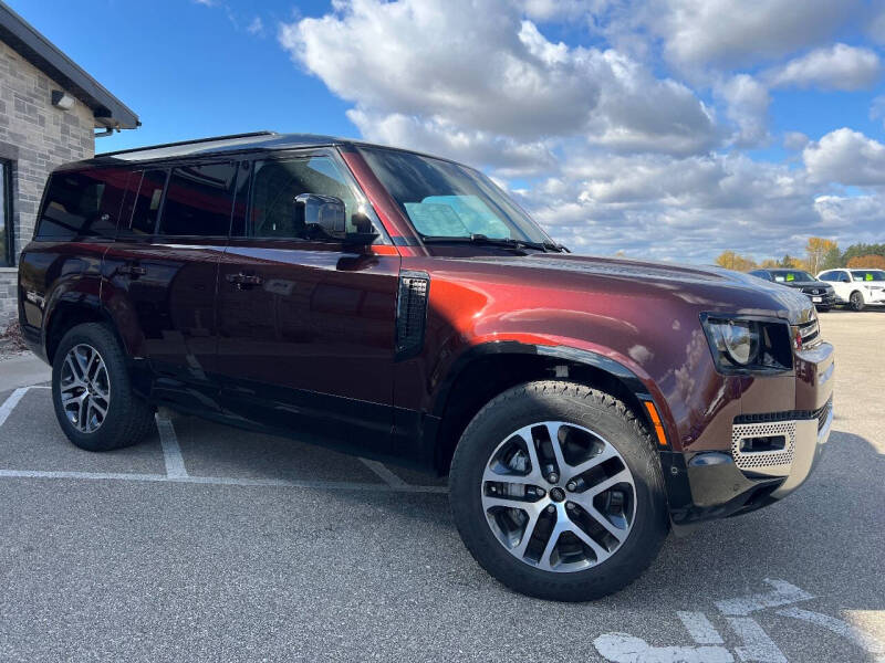 2023 Land Rover Defender 130 SE