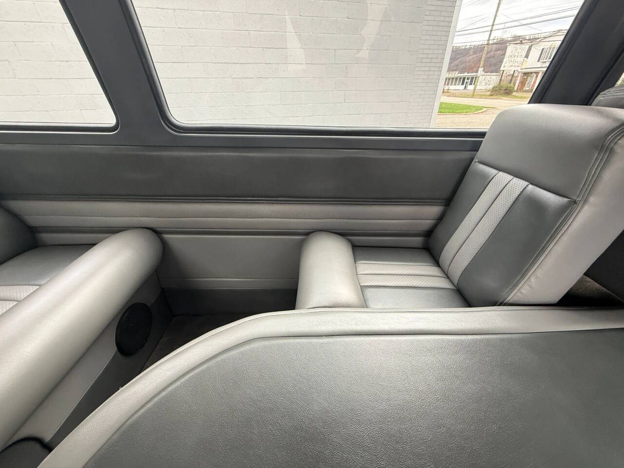 1974 Volkswagen Type II Custom Bus 36