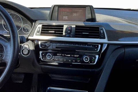 2018 BMW 3 Series 320i