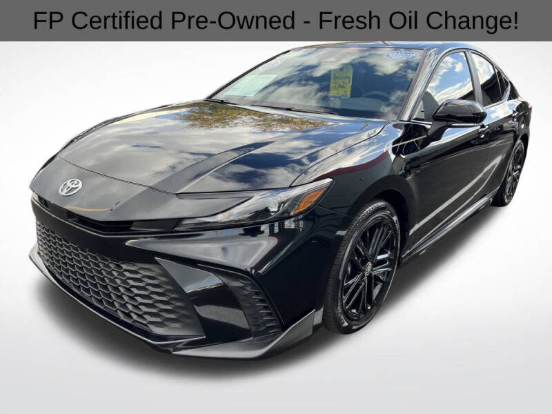 2025 Toyota Camry SE