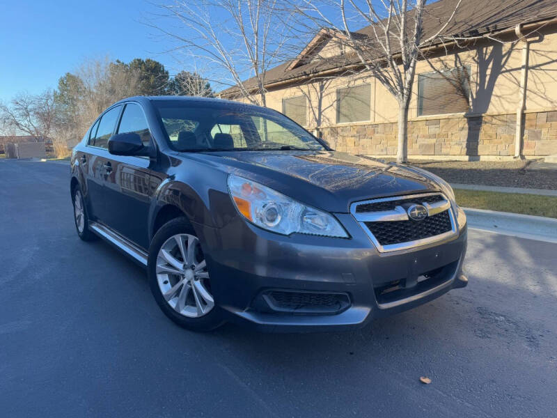 Image 4 of 2013 Subaru Legacy 2.5i Premium