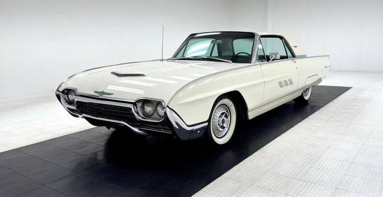 1963 Ford Thunderbird
