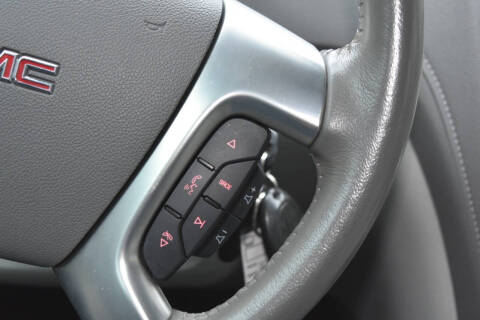 2013 GMC Acadia SLE-2