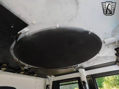 2008 AM General Hummer