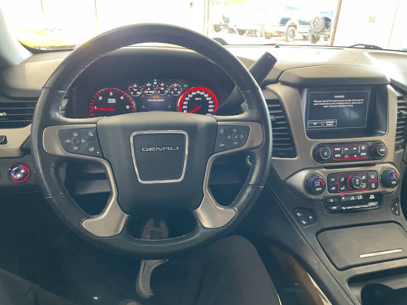 2016 GMC Yukon Denali