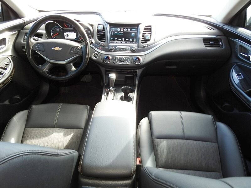 2019 Chevrolet Impala  - $17,900