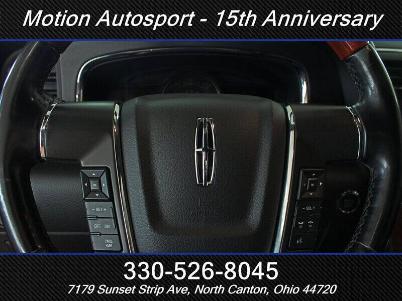 2017 Lincoln Navigator L Select