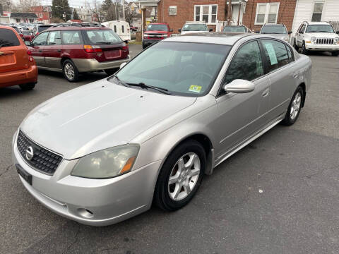 2006 Nissan Altima for sale at Auto Outlet of Ewing in Ewing NJ