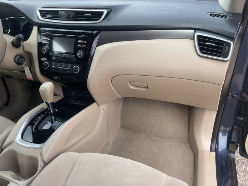 2015 Nissan Rogue S