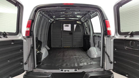 2024 Chevrolet Express 2500
