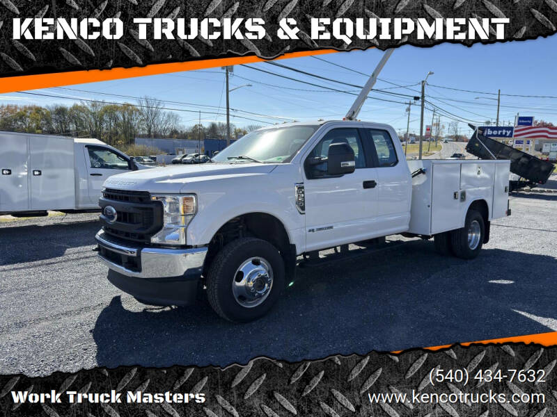 2022 Ford F-350 Super Duty Chassis Cab XL's photo