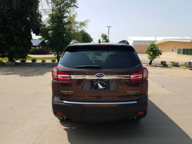 Image 4 of 2021 Subaru Ascent Limited 7-Passenger