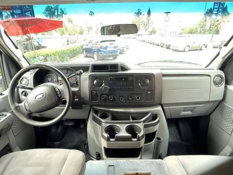 2013 Ford E-Series E-150