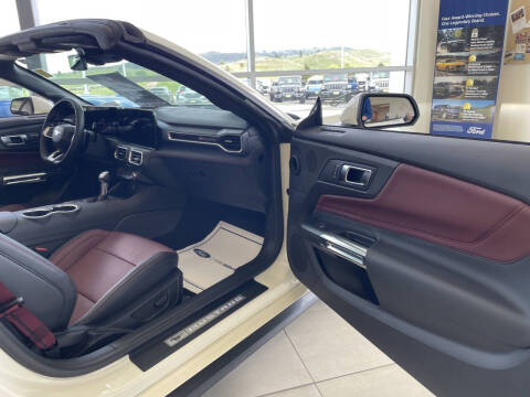 2025 Ford Mustang GT Premium