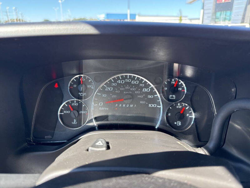 2023 GMC Savana 2500