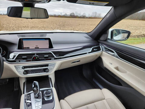 2019 BMW 7 Series 740i xDrive