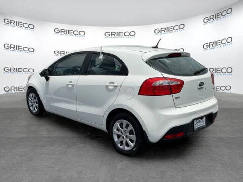 2013 Kia Rio 5-Door LX