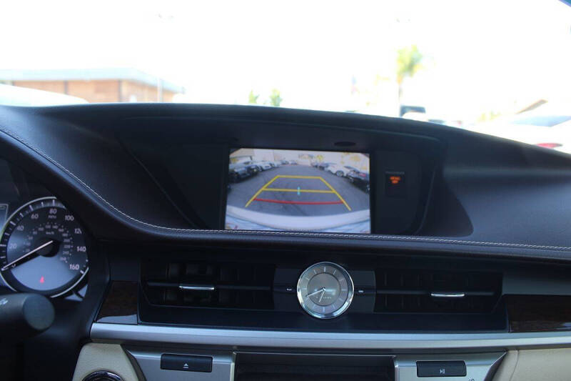 2016 Lexus ES 350