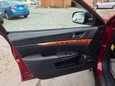 2012 Subaru Outback 2.5i Limited