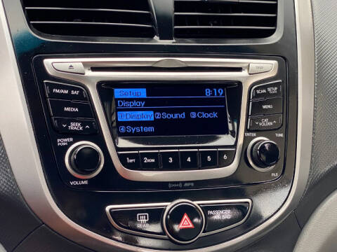 2016 Hyundai Accent SE