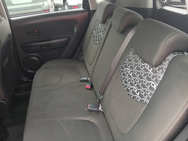 2010 Kia Soul +