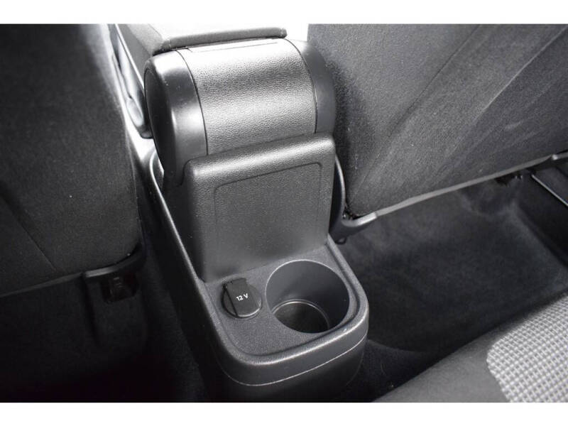 2018 Volkswagen Beetle 2.0T Coast