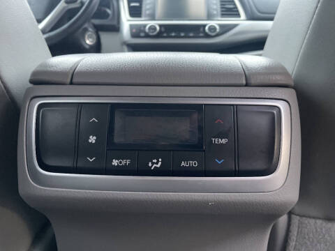 2018 Toyota Highlander LE Plus