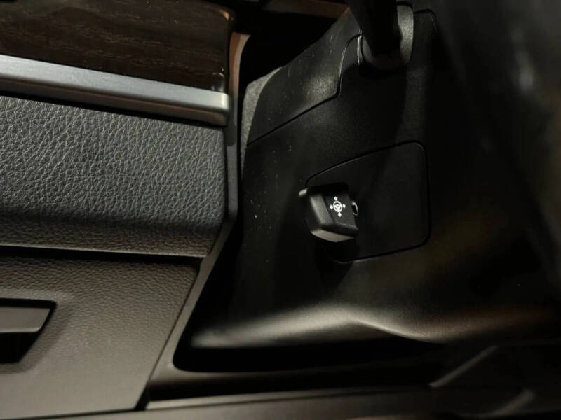 2015 BMW 5 Series 528i