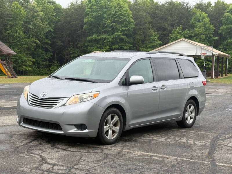 2017 Toyota Sienna