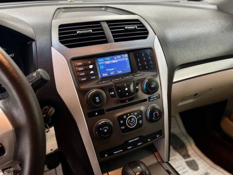 2014 Ford Explorer