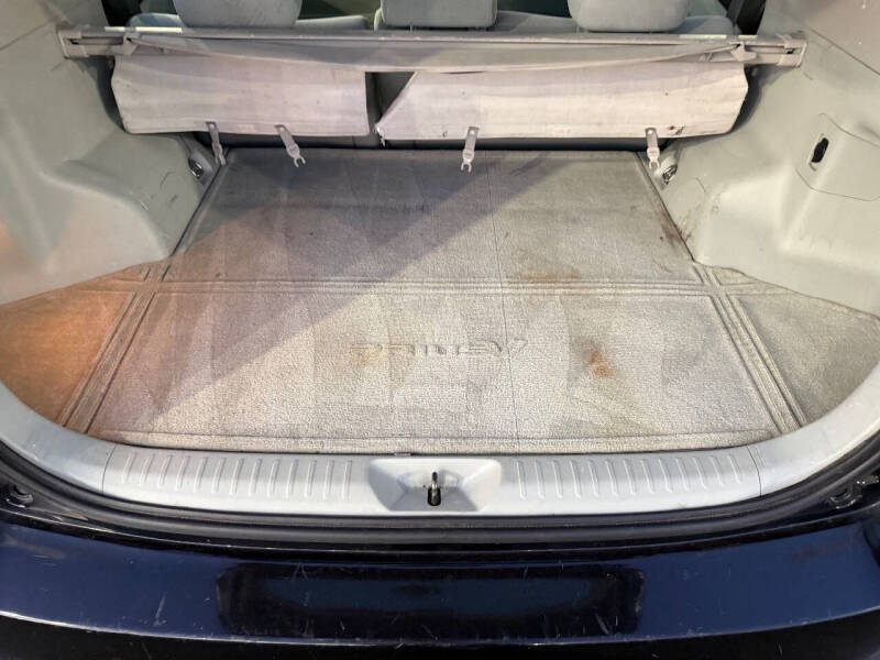 2012 Toyota Prius v Two