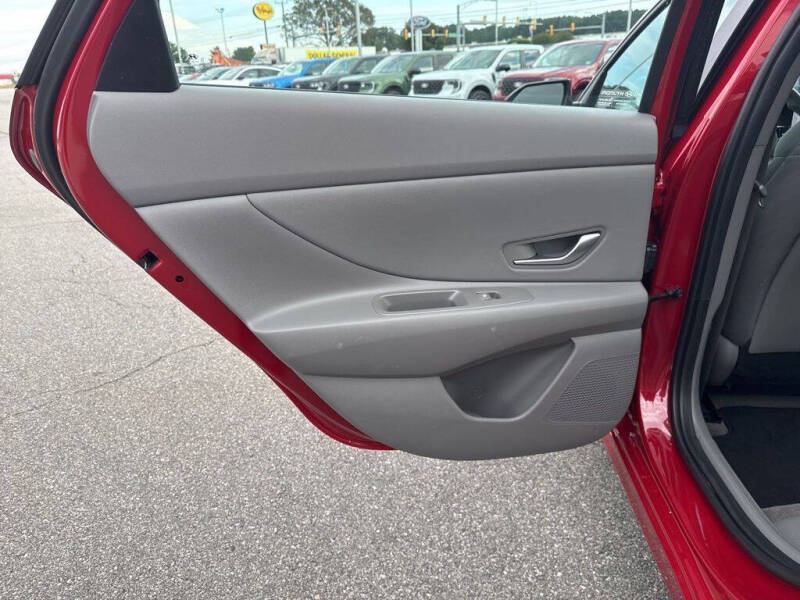 2023 Hyundai Elantra