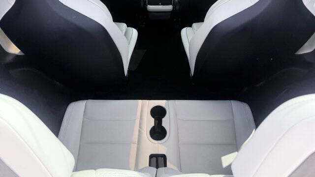 2022 Tesla Model X Plaid