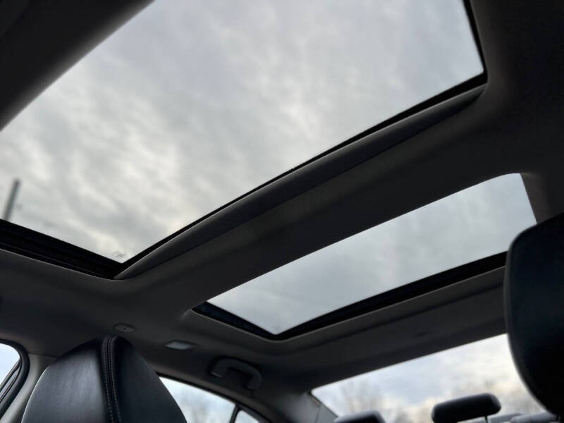 2017 Nissan Maxima Platinum