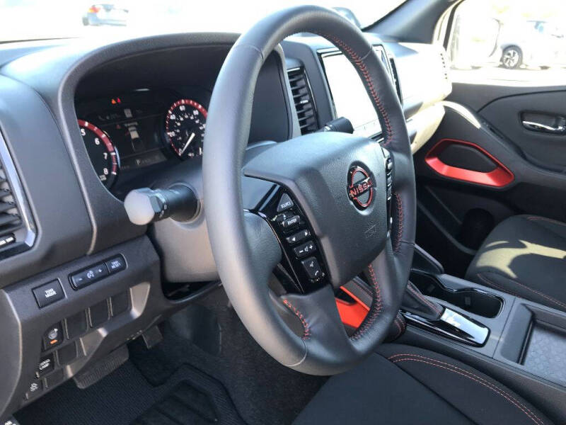 2024 Nissan Frontier PRO-X