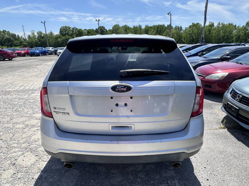 2013 Ford Edge SE