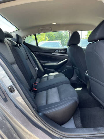 2017 Nissan Maxima