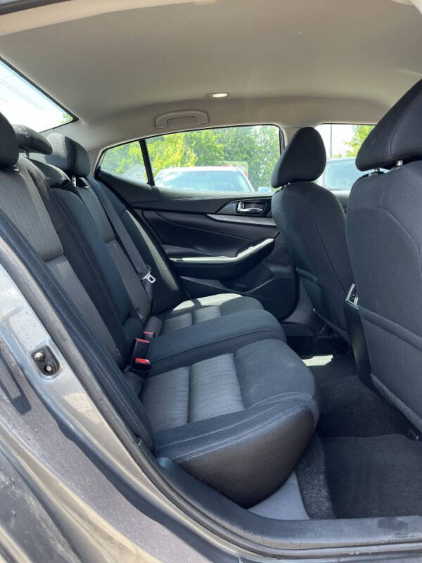 2017 Nissan Maxima