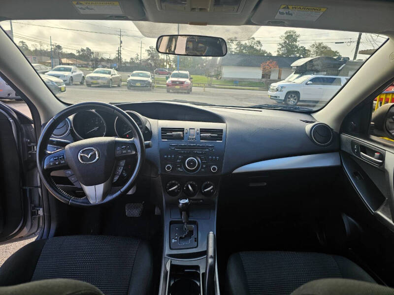 2012 Mazda MAZDA3 i Touring photo 6