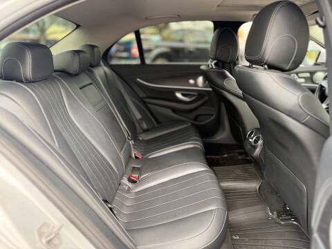 2017 Mercedes-Benz E-Class E 300