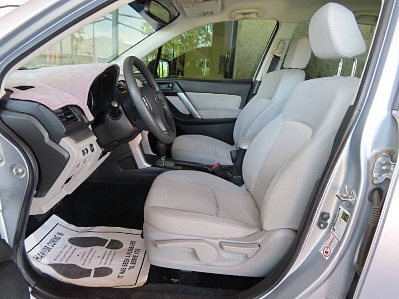 2014 Subaru Forester 2.5i