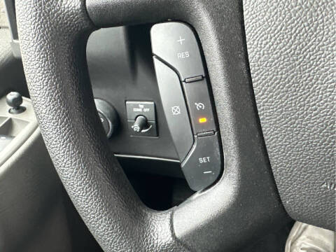 2024 GMC Savana 2500