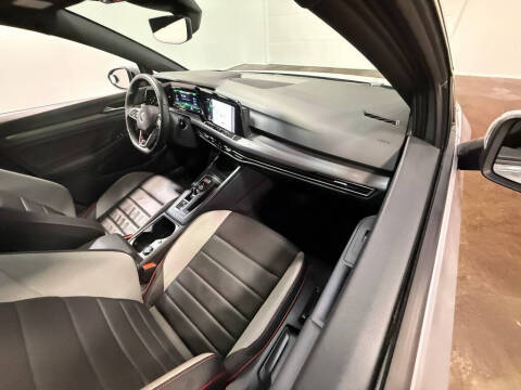 2022 Volkswagen Golf GTI Autobahn