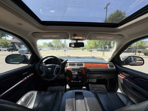 2011 Chevrolet Avalanche LT
