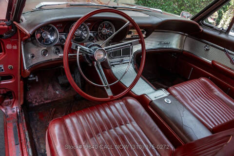 1962 Ford Thunderbird