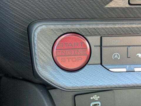 2025 Ford Mustang EcoBoost Premium