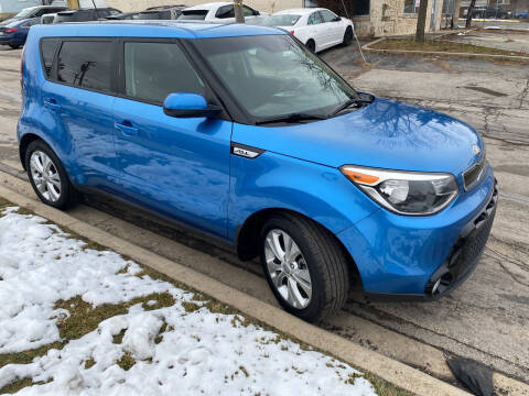 2016 Kia Soul +