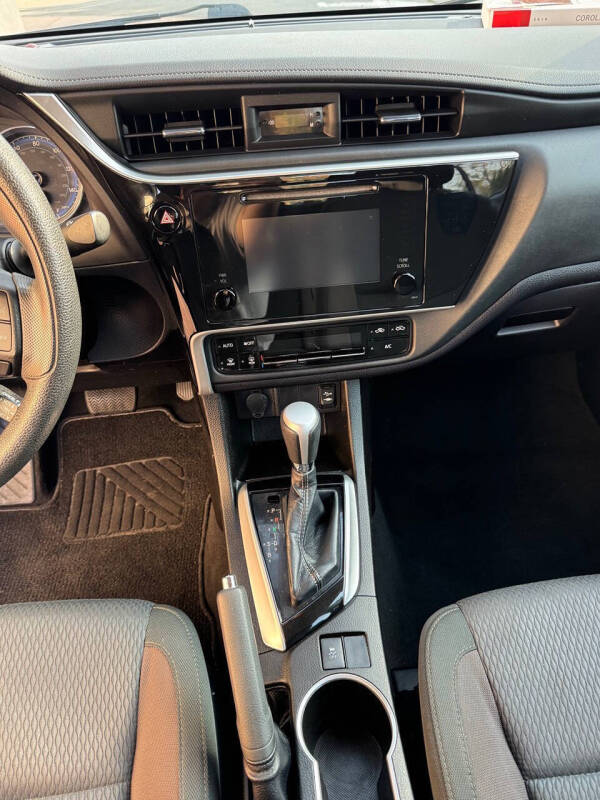 2019 Toyota Corolla LE