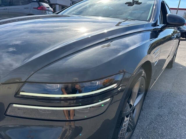 2023 Genesis G80 26