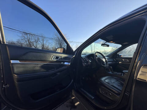 2017 Ford Explorer Limited